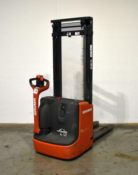 Linde L 12 i 1172 - Hochhubwagen: das Bild 1 Linde L 12 i 1172 - Hochhubwagen: das Bild 1