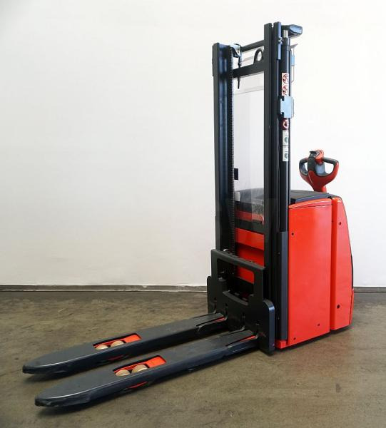 Linde L 16 1173 - Hochhubwagen: das Bild 2 Linde L 16 1173 - Hochhubwagen: das Bild 2