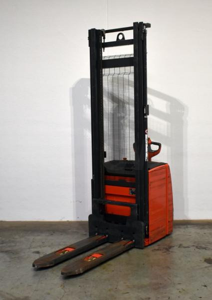 Linde L 16 1173 - Hochhubwagen: das Bild 2 Linde L 16 1173 - Hochhubwagen: das Bild 2