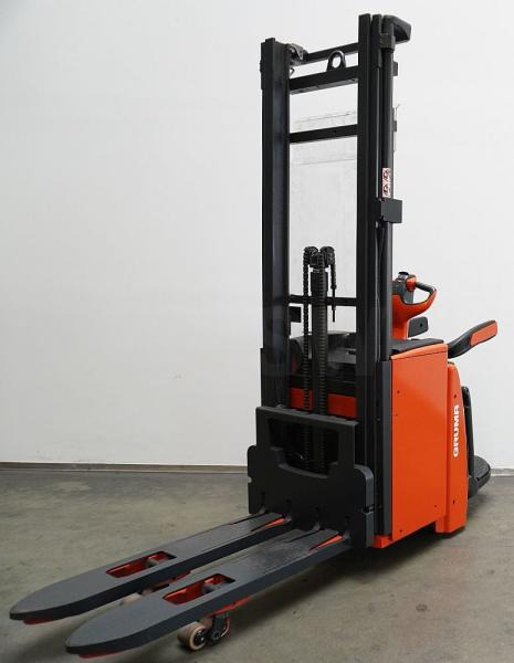 Linde L 20 AP i 1173 - Hochhubwagen: das Bild 2 Linde L 20 AP i 1173 - Hochhubwagen: das Bild 2