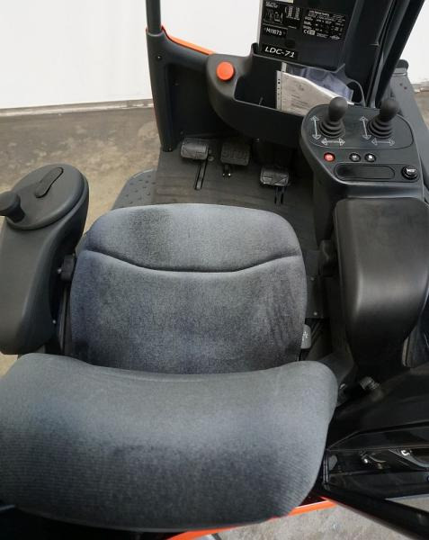 Linde R 14 X 116-03 - Schubmaststapler: das Bild 4 Linde R 14 X 116-03 - Schubmaststapler: das Bild 4