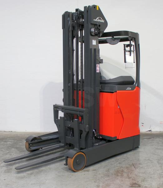 Linde R 16 1120 - Schubmaststapler: das Bild 2 Linde R 16 1120 - Schubmaststapler: das Bild 2