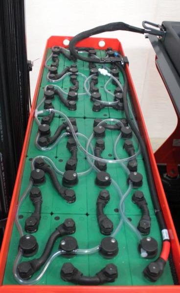 Linde R 16 1120 - Schubmaststapler: das Bild 5 Linde R 16 1120 - Schubmaststapler: das Bild 5