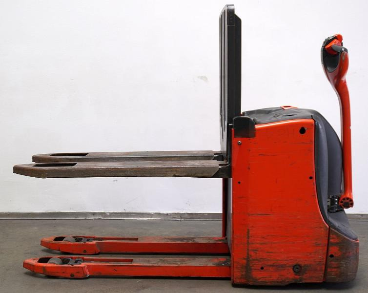 Linde T 16 L 1152 - Niederhubwagen: das Bild 3 Linde T 16 L 1152 - Niederhubwagen: das Bild 3