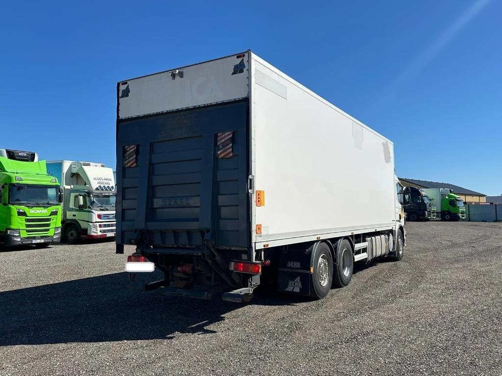 Scania P 420 LB6X2X4HNB serie 0424 - Kühlkoffer LKW: das Bild 3 Scania P 420 LB6X2X4HNB serie 0424 - Kühlkoffer LKW: das Bild 3