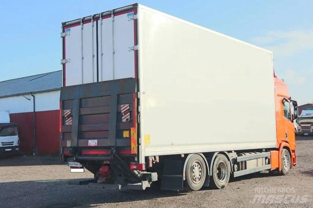 Scania R500B 6X2*4 NB Serie 6202 - Koffer LKW: das Bild 4 Scania R500B 6X2*4 NB Serie 6202 - Koffer LKW: das Bild 4