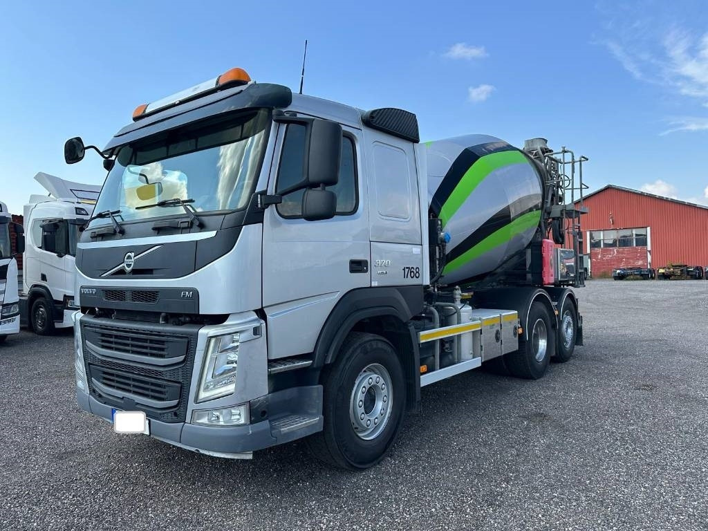 Volvo FM 6*2 370 serie 8607 - Fahrmischer: das Bild 1 Volvo FM 6*2 370 serie 8607 - Fahrmischer: das Bild 1