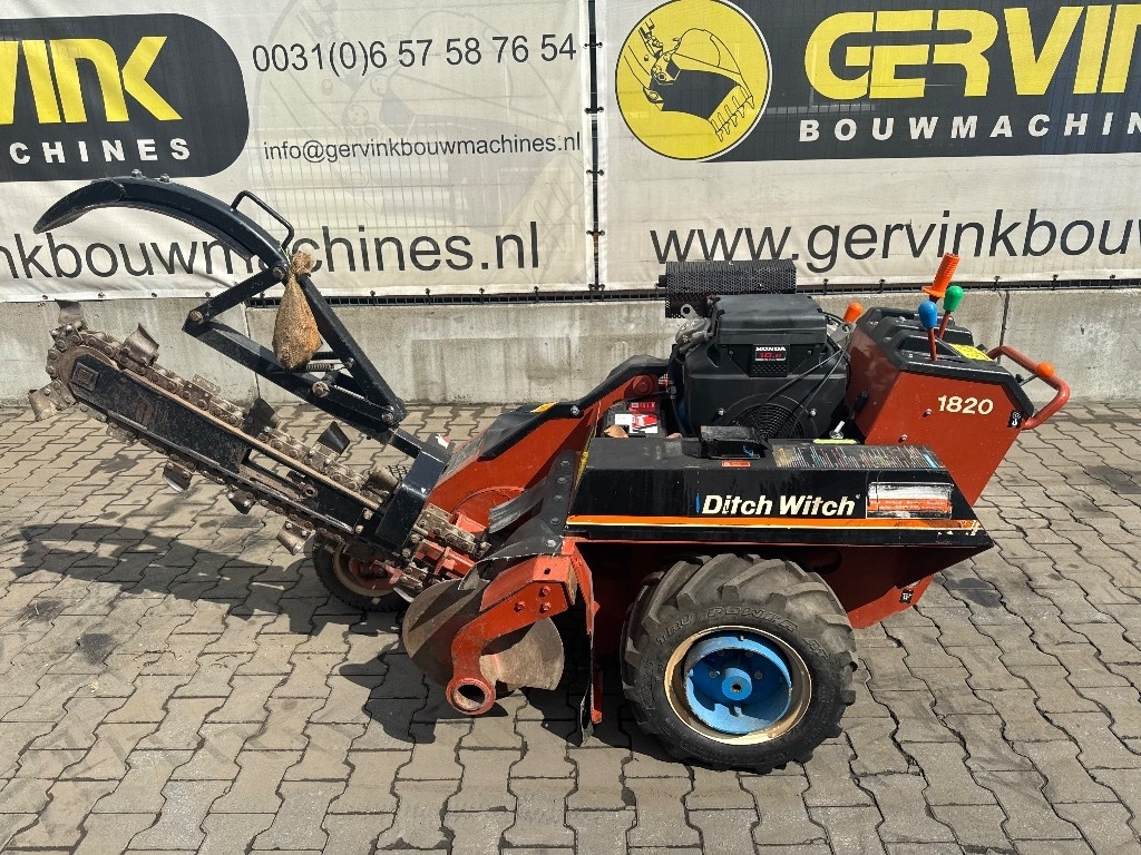 Ditch Witch 1820 - Grabenbagger/ Grabenfräse: das Bild 1 Ditch Witch 1820 - Grabenbagger/ Grabenfräse: das Bild 1