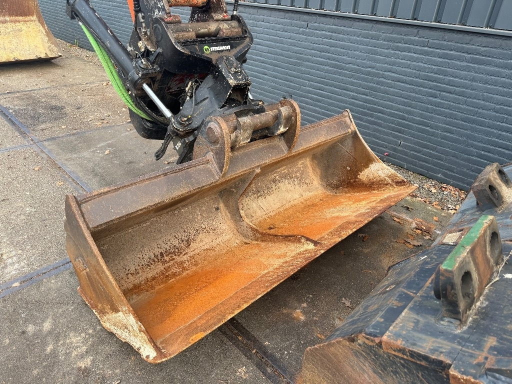 Hitachi ZX 225 US LC-3 - Kettenbagger: das Bild 5 Hitachi ZX 225 US LC-3 - Kettenbagger: das Bild 5