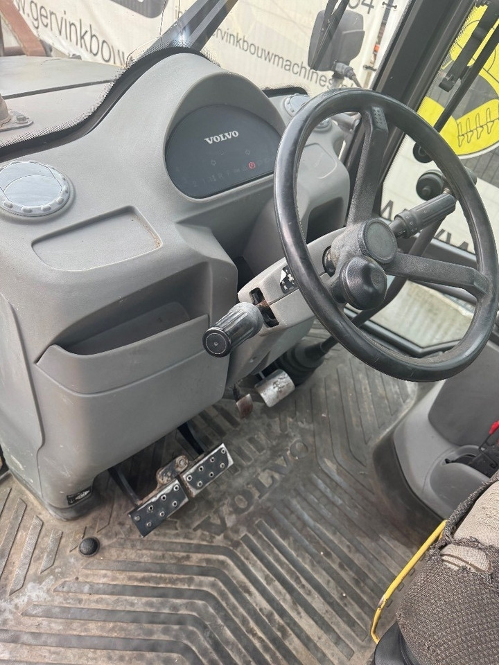 Baggerlader Volvo BL 71: das Bild 9