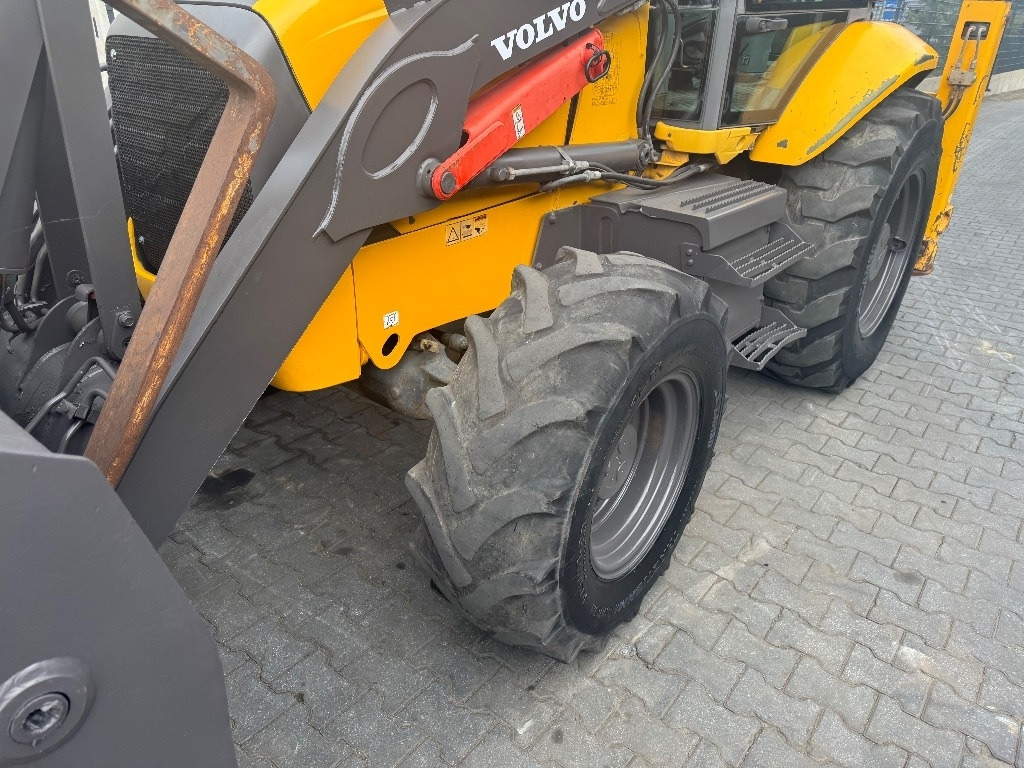 Volvo BL 71 - Baggerlader: das Bild 3 Volvo BL 71 - Baggerlader: das Bild 3