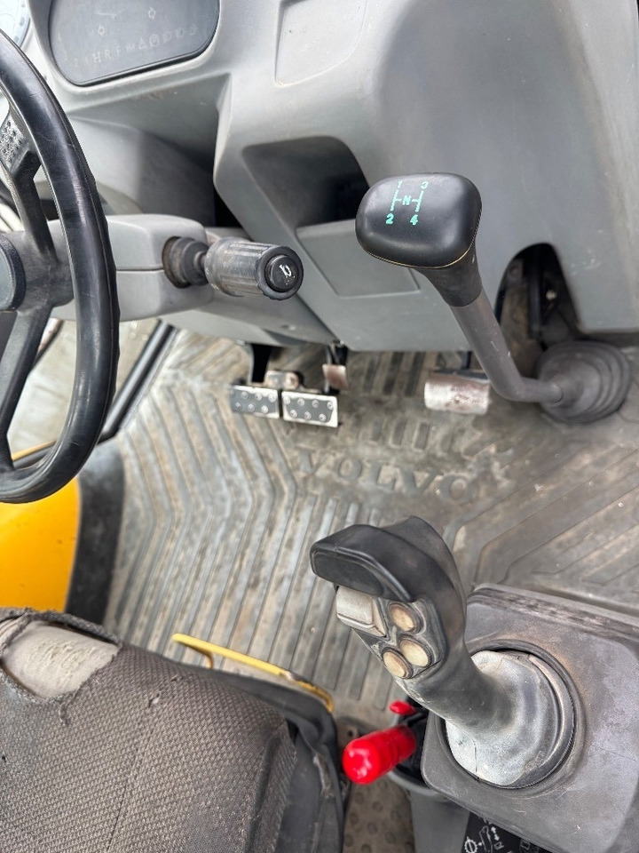 Baggerlader Volvo BL 71: das Bild 21