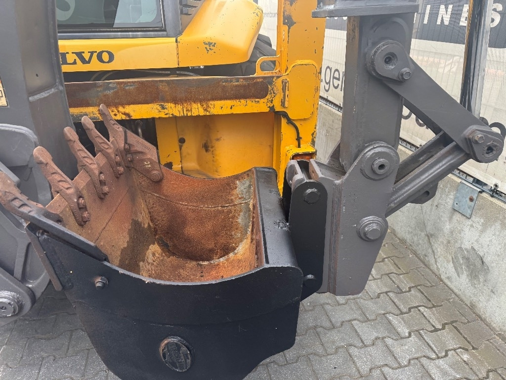 Baggerlader Volvo BL 71: das Bild 16