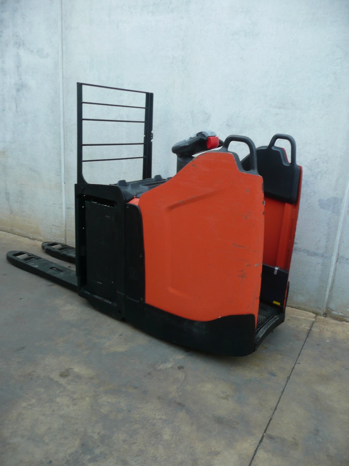 BT LPE 220 - Niederhubwagen: das Bild 1 BT LPE 220 - Niederhubwagen: das Bild 1