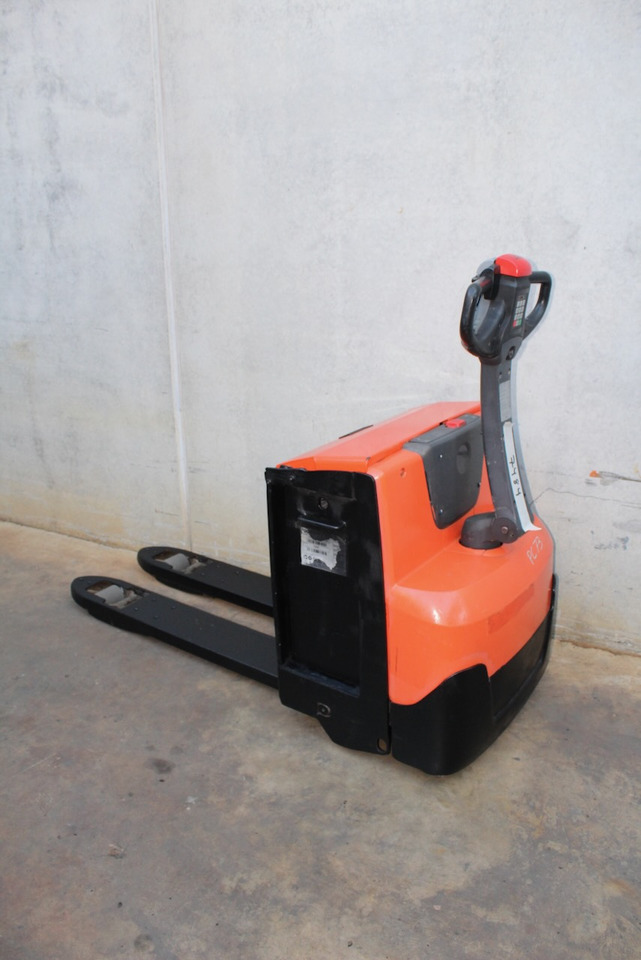 BT LWE 200 - Niederhubwagen: das Bild 1 BT LWE 200 - Niederhubwagen: das Bild 1