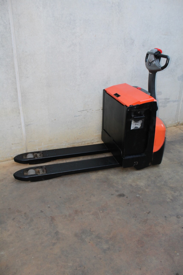 BT LWE 200 - Niederhubwagen: das Bild 2 BT LWE 200 - Niederhubwagen: das Bild 2