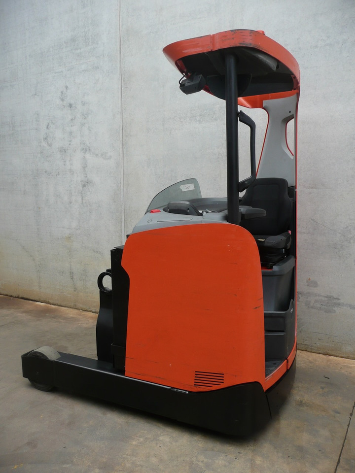 BT RRE 160 H - Schubmaststapler: das Bild 4 BT RRE 160 H - Schubmaststapler: das Bild 4