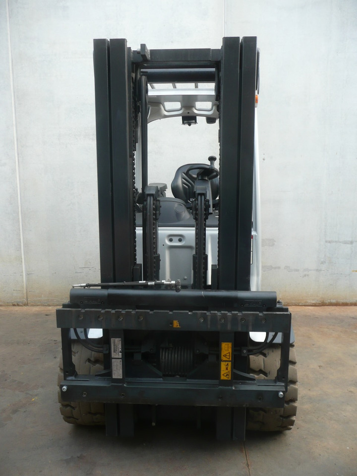 Still RX60-40 - Elektrostapler: das Bild 5 Still RX60-40 - Elektrostapler: das Bild 5