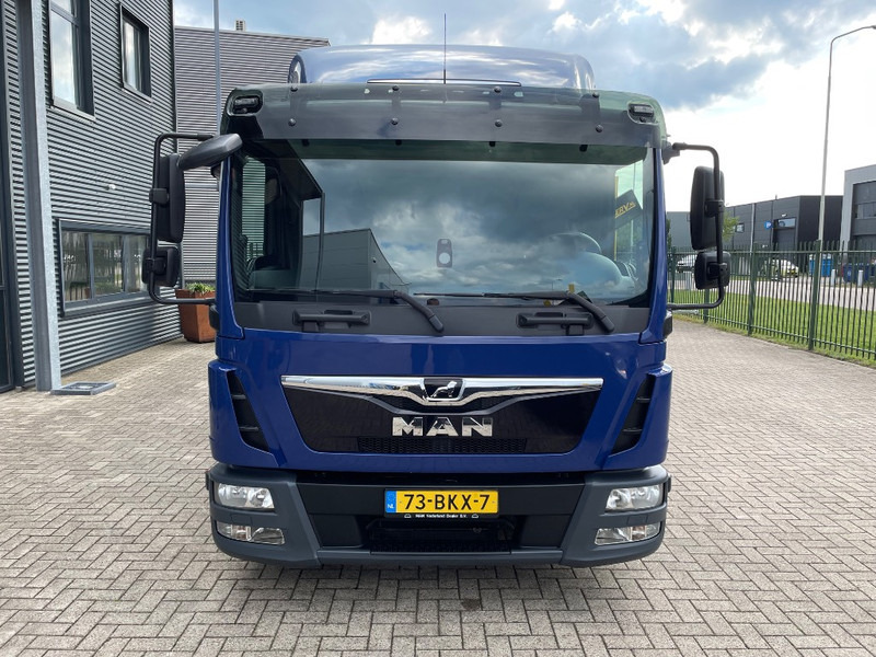 MAN TGL 7.190 - Plane LKW: das Bild 4 MAN TGL 7.190 - Plane LKW: das Bild 4