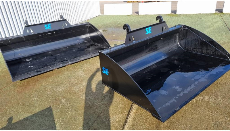 SE Equipment / Planeringsskopa / 2200 / 2400/ 2500 - Schaufel für Baumaschine: das Bild 3 SE Equipment / Planeringsskopa / 2200 / 2400/ 2500 - Schaufel für Baumaschine: das Bild 3