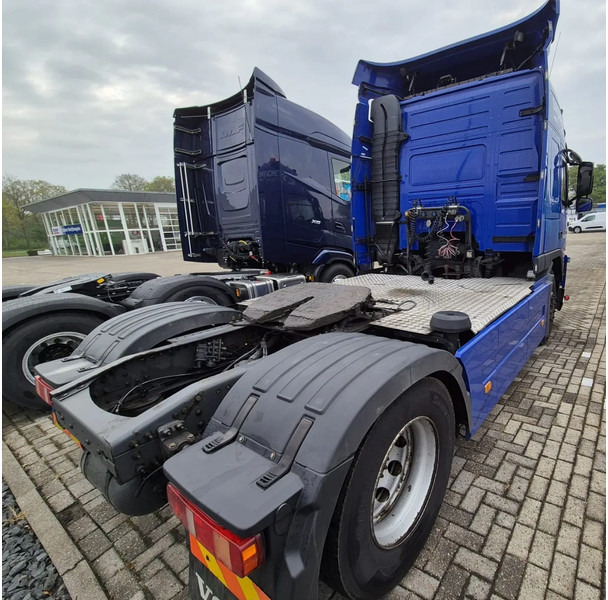Volvo FM 420 Euro 6 Globetrotter compressor Hydraulic EB chassis - Sattelzugmaschine: das Bild 3 Volvo FM 420 Euro 6 Globetrotter compressor Hydraulic EB chassis - Sattelzugmaschine: das Bild 3