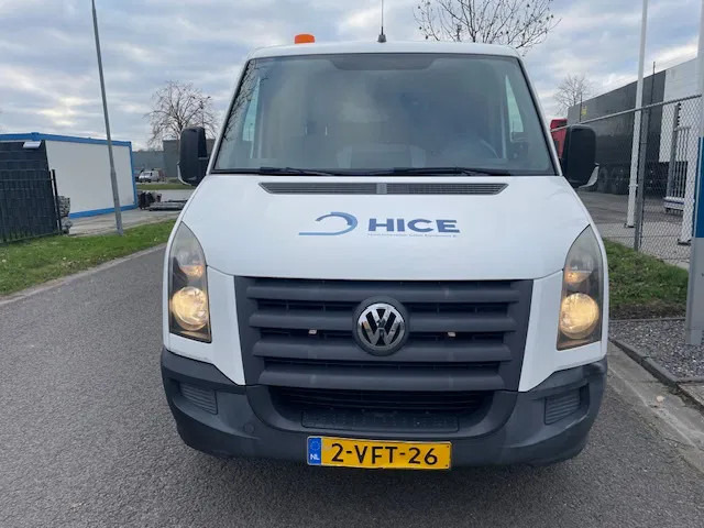 Volkswagen Crafter CRAFTER 35 BESTEL L1 H1 2.5 TDI 80 KW 5 cilinder - Kastenwagen: das Bild 2 Volkswagen Crafter CRAFTER 35 BESTEL L1 H1 2.5 TDI 80 KW 5 cilinder - Kastenwagen: das Bild 2