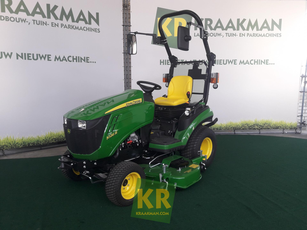 1026R John Deere - Kleintraktor: das Bild 1 1026R John Deere - Kleintraktor: das Bild 1