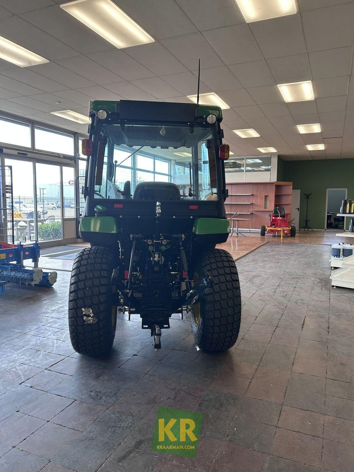 2032R John Deere - Kleintraktor: das Bild 3 2032R John Deere - Kleintraktor: das Bild 3