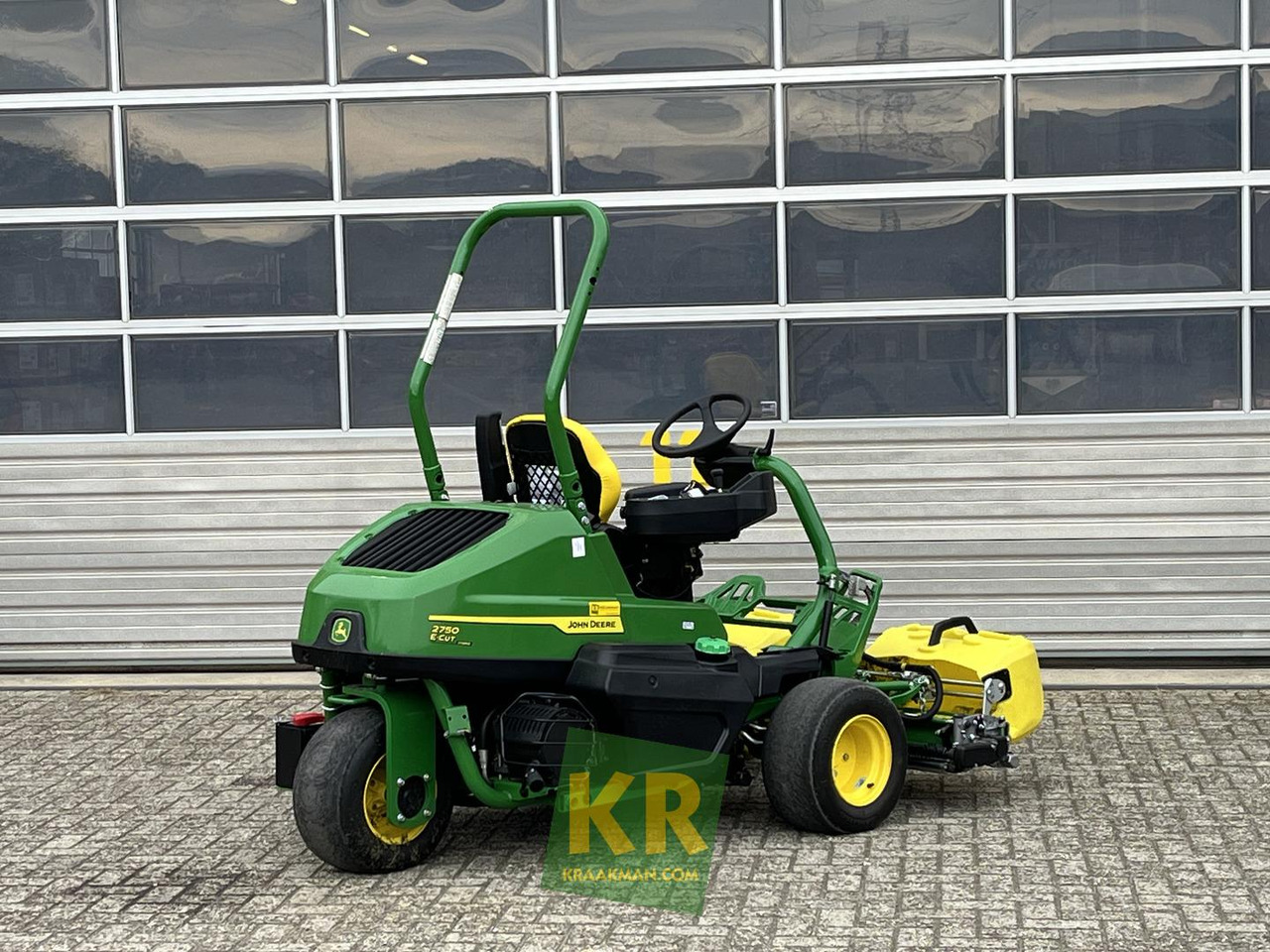 2750 E-CUT HYBRID John Deere - Rasenmäher: das Bild 4 2750 E-CUT HYBRID John Deere - Rasenmäher: das Bild 4