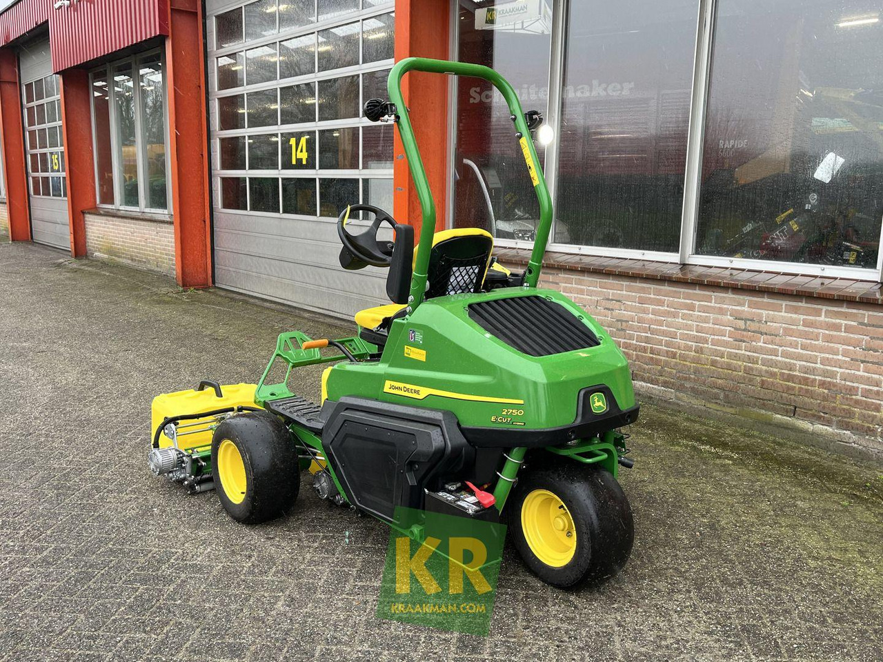 2750 E-CUT HYBRID John Deere - Rasenmäher: das Bild 2 2750 E-CUT HYBRID John Deere - Rasenmäher: das Bild 2
