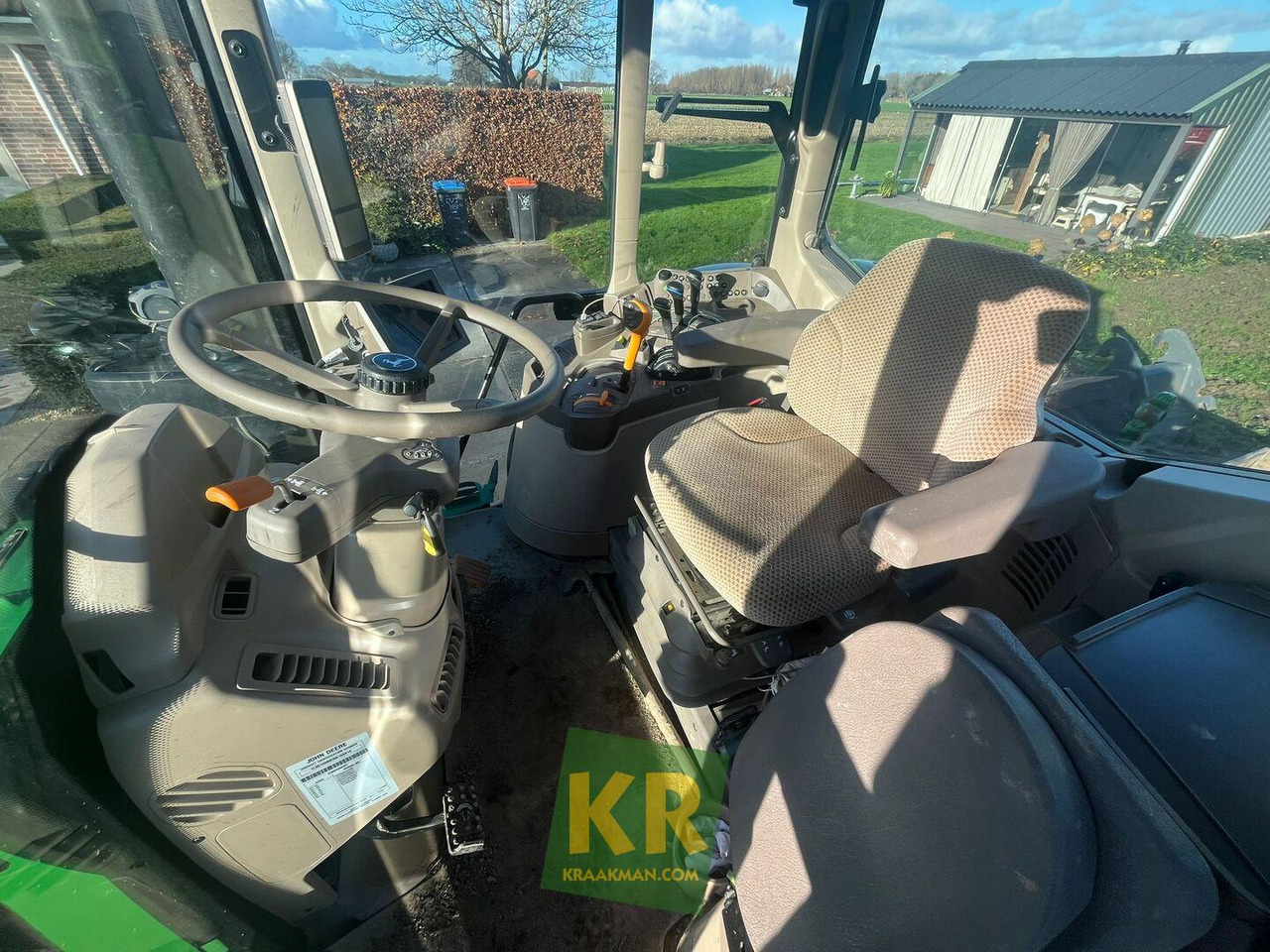 6140M John Deere - Traktor: das Bild 4 6140M John Deere - Traktor: das Bild 4