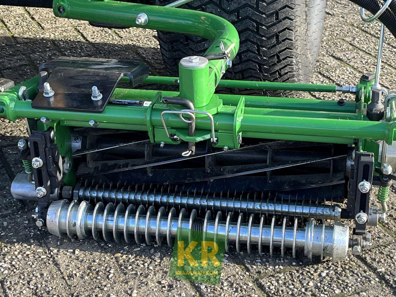 8700A John Deere - Rasenmäher: das Bild 4 8700A John Deere - Rasenmäher: das Bild 4