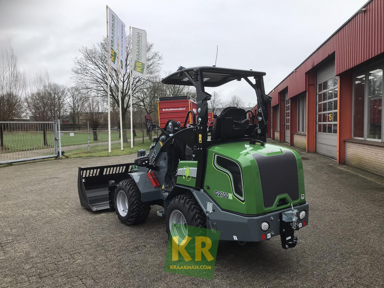 G2700E Giant - Hoflader: das Bild 5 G2700E Giant - Hoflader: das Bild 5