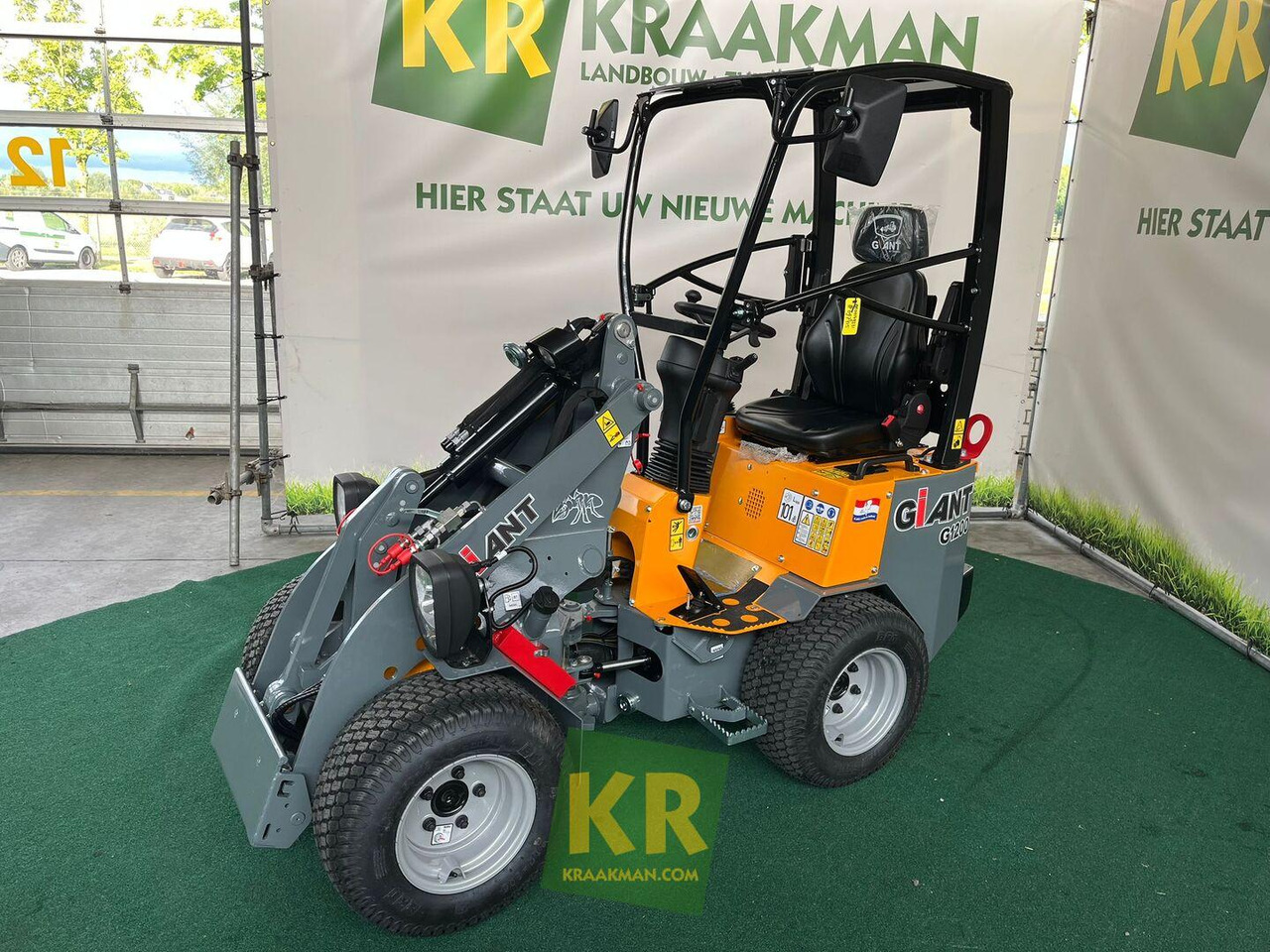 Giant G1200 - Hoflader: das Bild 1 Giant G1200 - Hoflader: das Bild 1