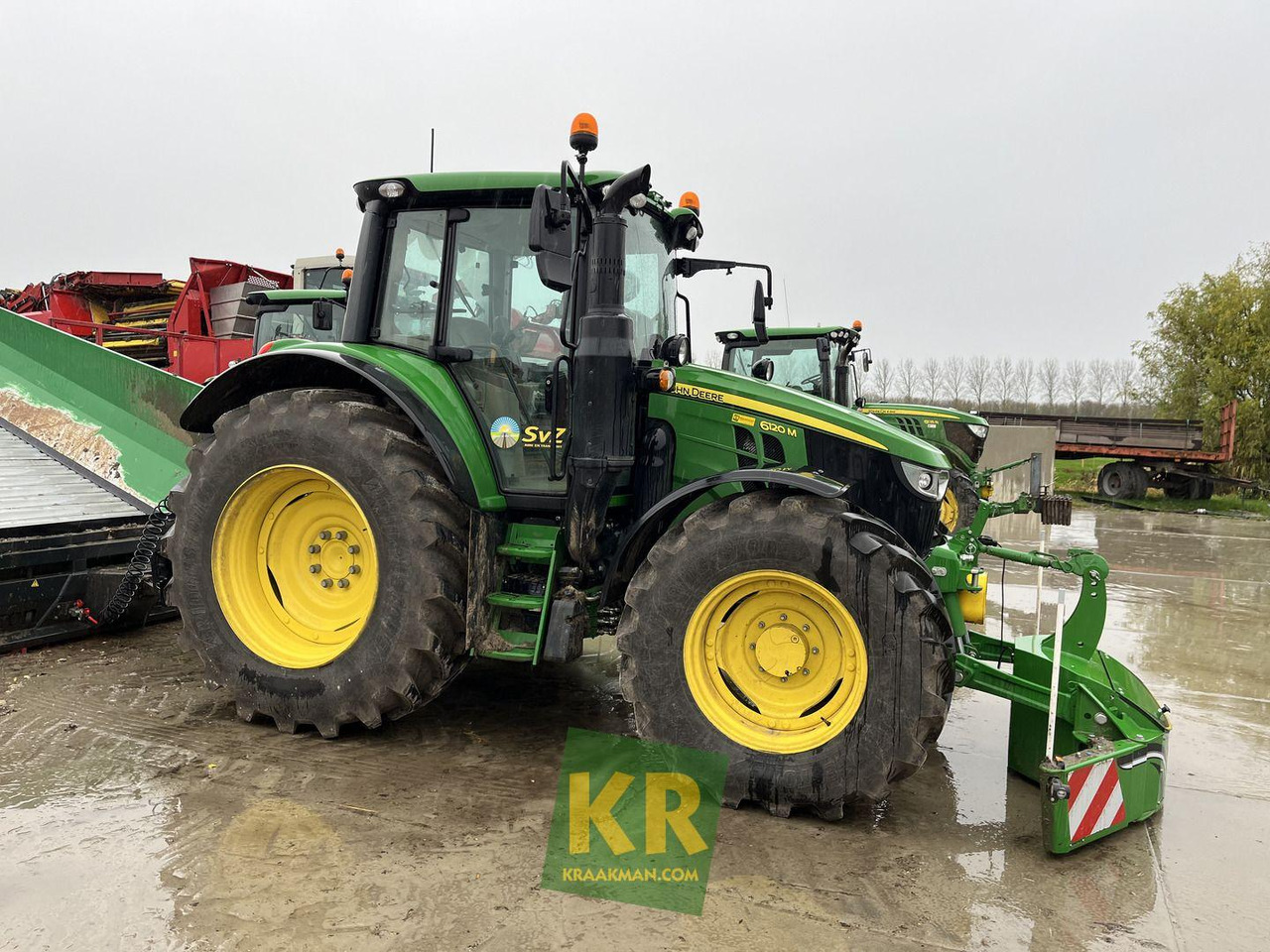 John Deere 6120M - Traktor: das Bild 2 John Deere 6120M - Traktor: das Bild 2