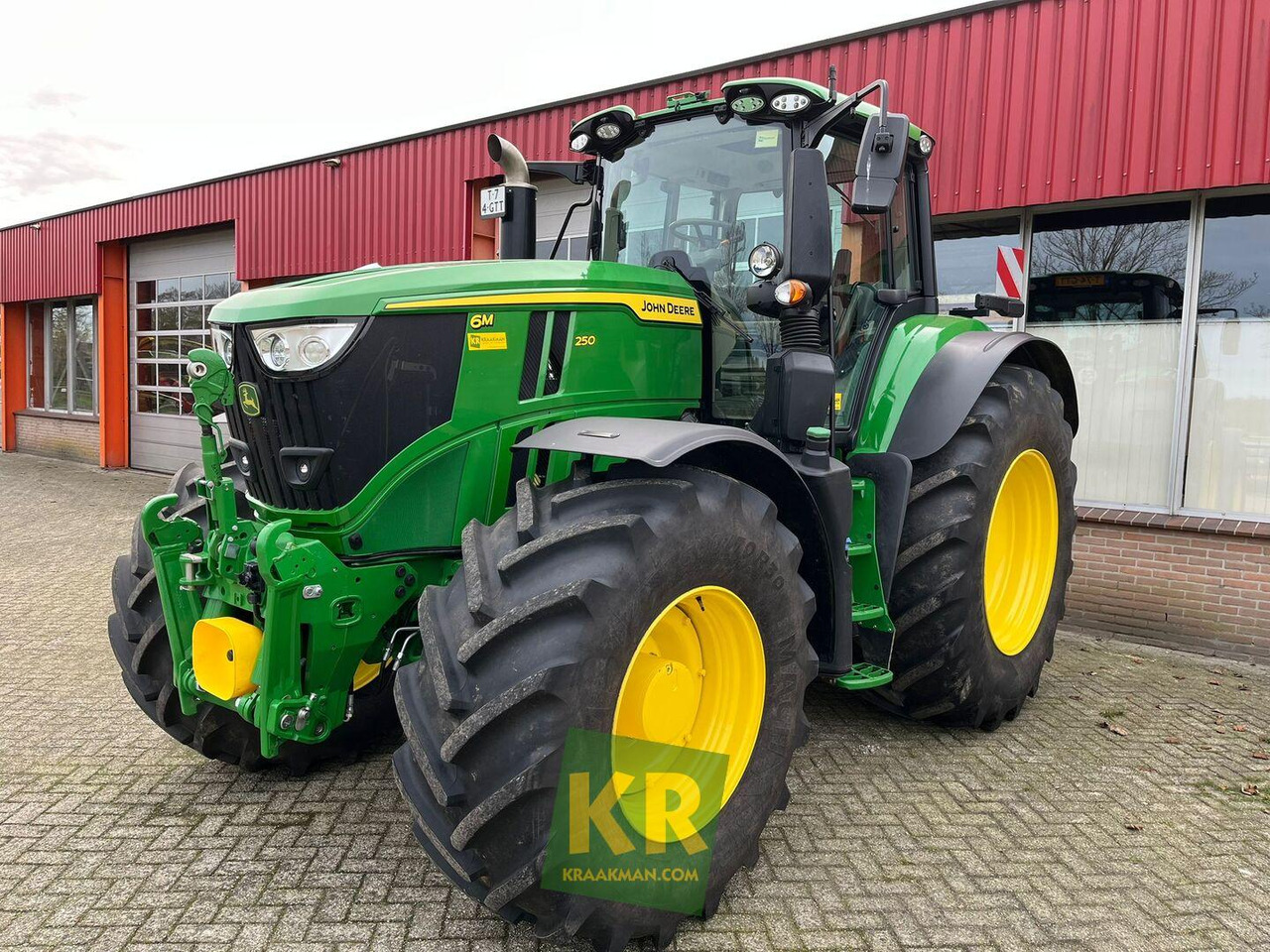John Deere 6M 250 - Traktor: das Bild 2 John Deere 6M 250 - Traktor: das Bild 2