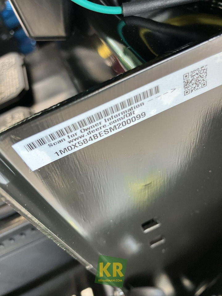 John Deere X584 - Rasenmäher: das Bild 1 John Deere X584 - Rasenmäher: das Bild 1