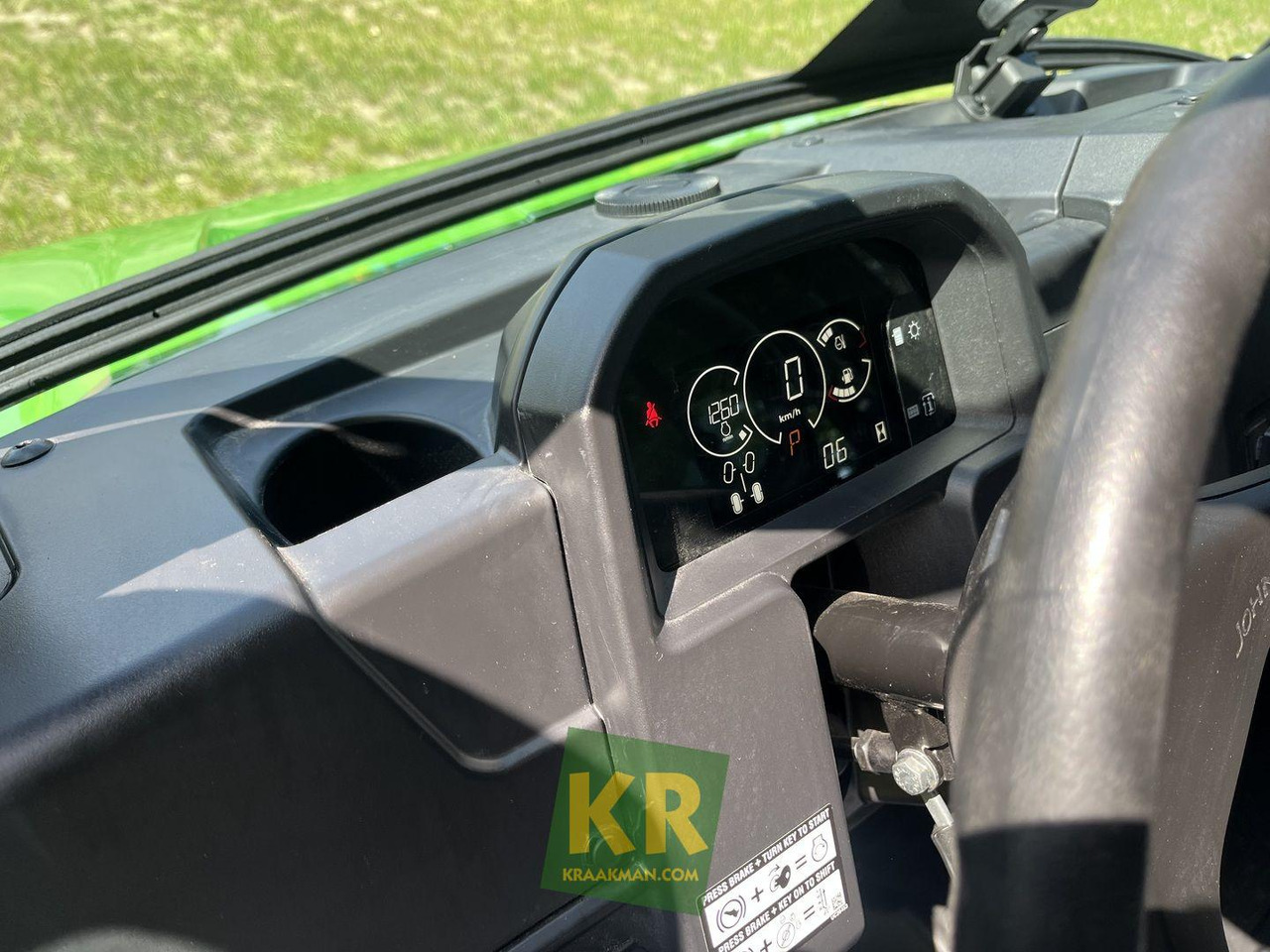 John Deere XUV875M - Quad: das Bild 2 John Deere XUV875M - Quad: das Bild 2