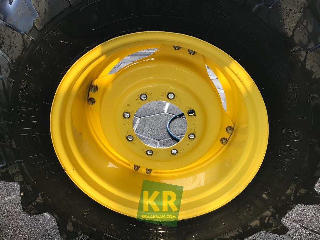 Michelin Banden Michelin - Komplettrad für Landmaschine: das Bild 2 Michelin Banden Michelin - Komplettrad für Landmaschine: das Bild 2