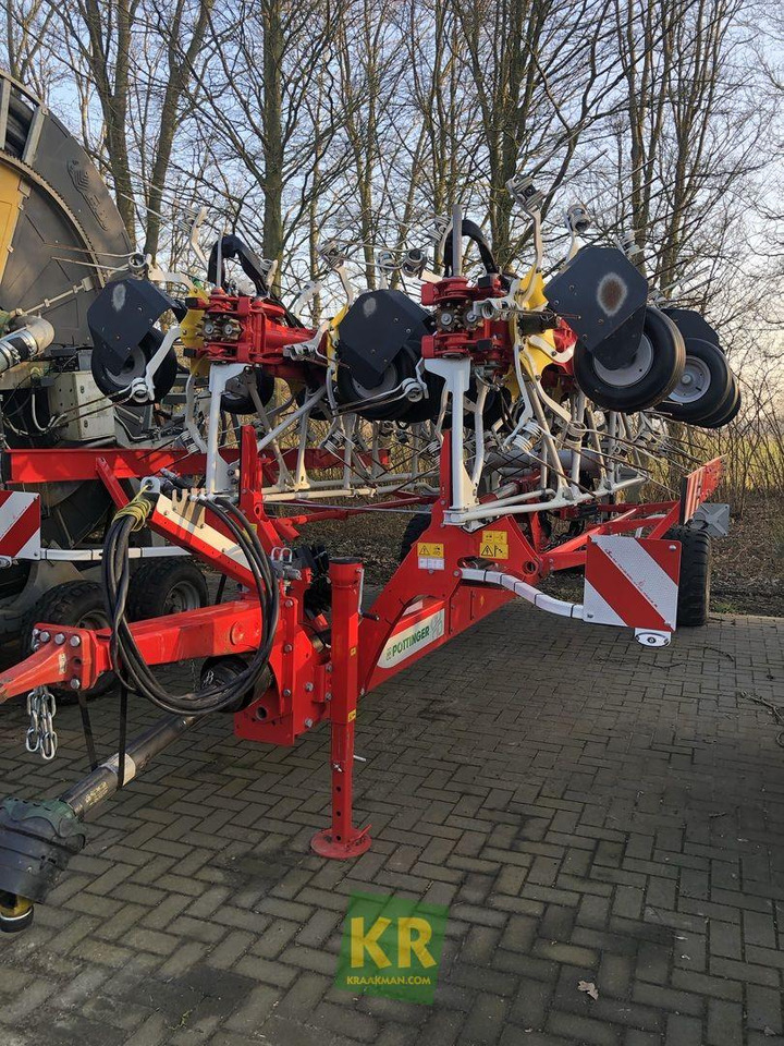 Pottinger HIT - Heuwender/ Wenderechen: das Bild 5 Pottinger HIT - Heuwender/ Wenderechen: das Bild 5