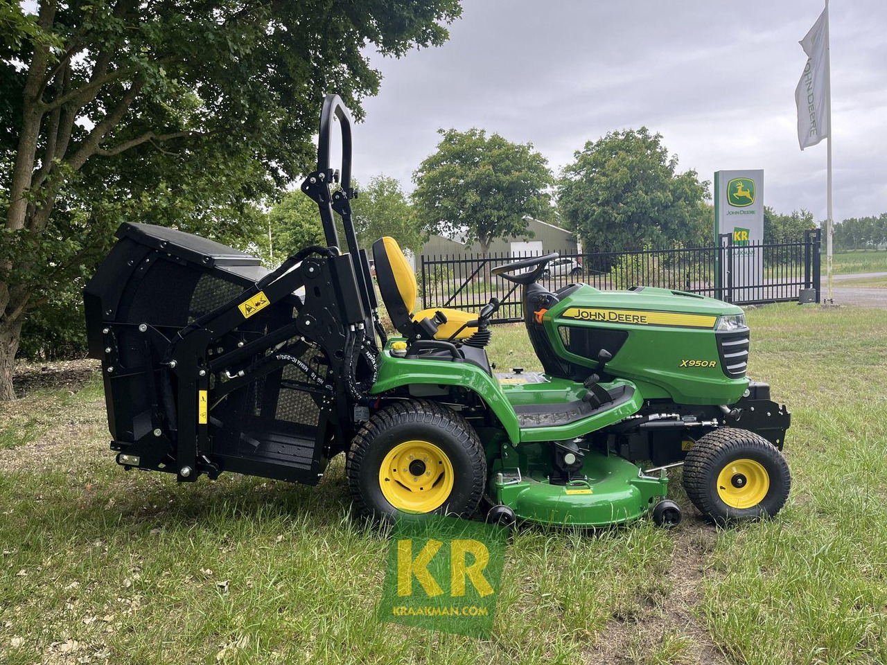X950R John Deere - Rasenmäher: das Bild 3 X950R John Deere - Rasenmäher: das Bild 3