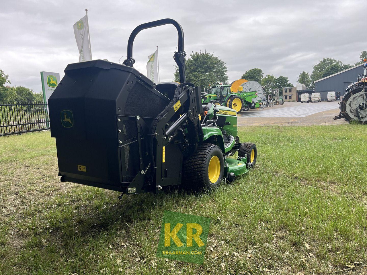 X950R John Deere - Rasenmäher: das Bild 2 X950R John Deere - Rasenmäher: das Bild 2