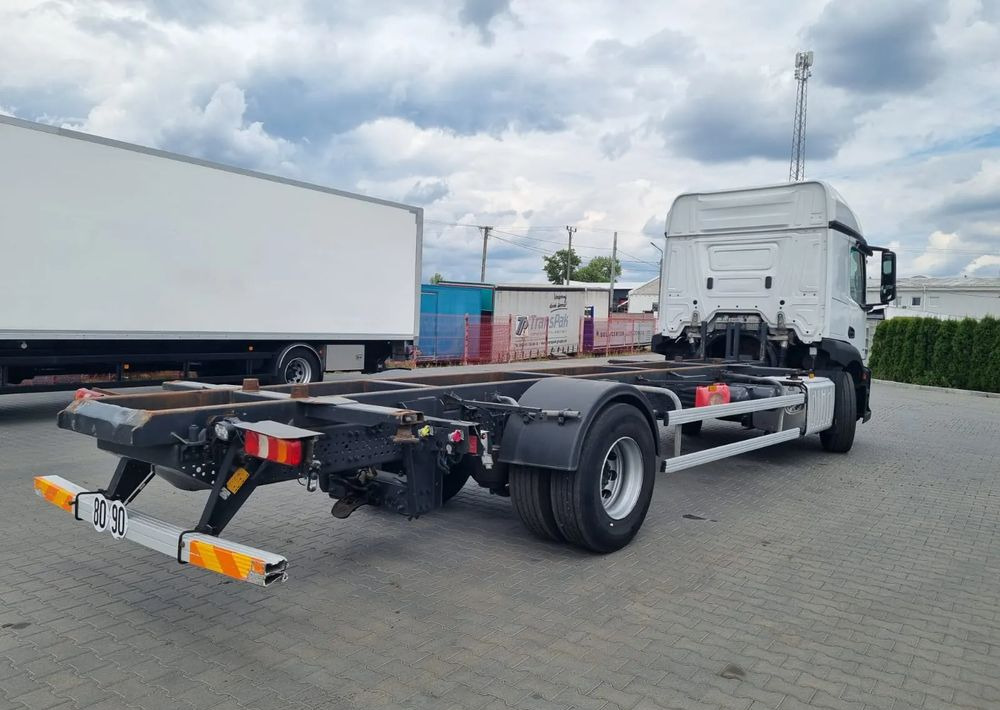 Mercedes-Benz Actros 1836 - Plane LKW: das Bild 3 Mercedes-Benz Actros 1836 - Plane LKW: das Bild 3