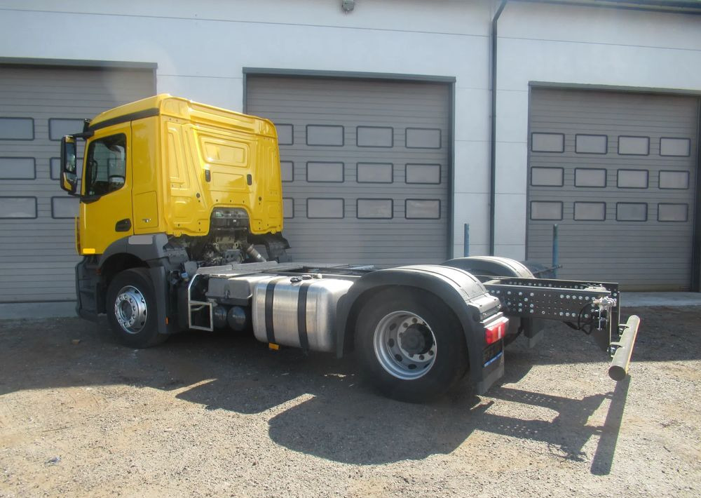 Mercedes-Benz Antos 1830 rozstaw osi 3,60 - Fahrgestell LKW: das Bild 1 Mercedes-Benz Antos 1830 rozstaw osi 3,60 - Fahrgestell LKW: das Bild 1