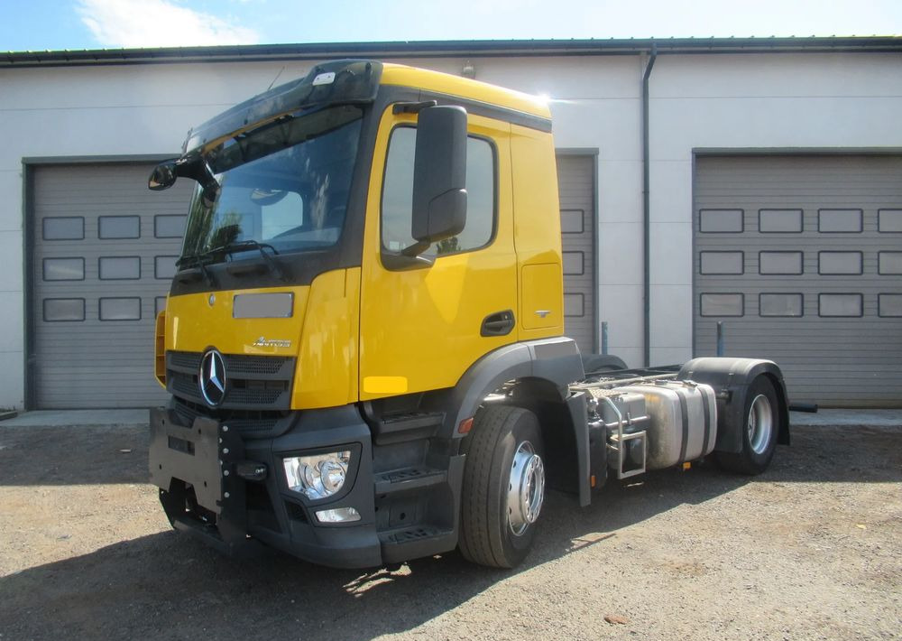 Mercedes-Benz Antos 1830 rozstaw osi 3,60 - Fahrgestell LKW: das Bild 2 Mercedes-Benz Antos 1830 rozstaw osi 3,60 - Fahrgestell LKW: das Bild 2