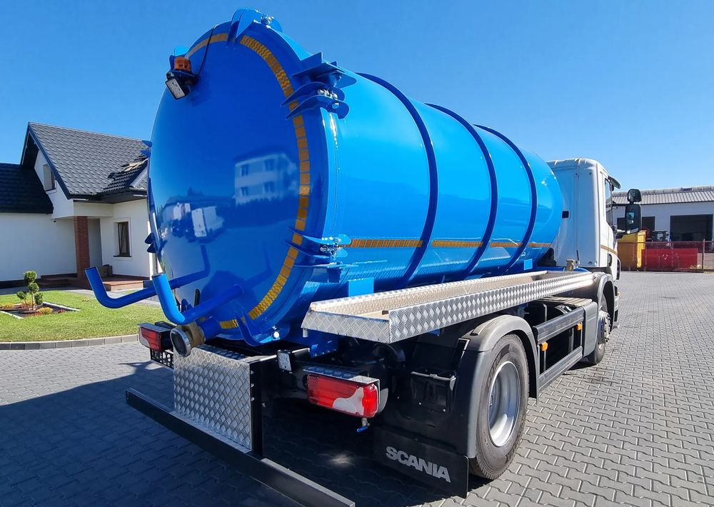 Scania P360 - Müllwagen: das Bild 3 Scania P360 - Müllwagen: das Bild 3
