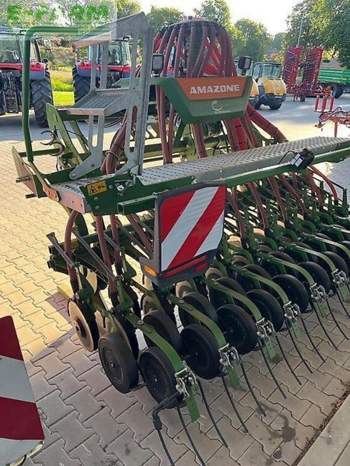 Amazone amazone avant 3002 säschine/ fronttank ftender 1600/ precea 3000-1 maisleger - Sämaschine: das Bild 5 Amazone amazone avant 3002 säschine/ fronttank ftender 1600/ precea 3000-1 maisleger - Sämaschine: das Bild 5