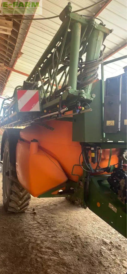 Amazone ux 4200 super premium - Anhängespritze: das Bild 4 Amazone ux 4200 super premium - Anhängespritze: das Bild 4