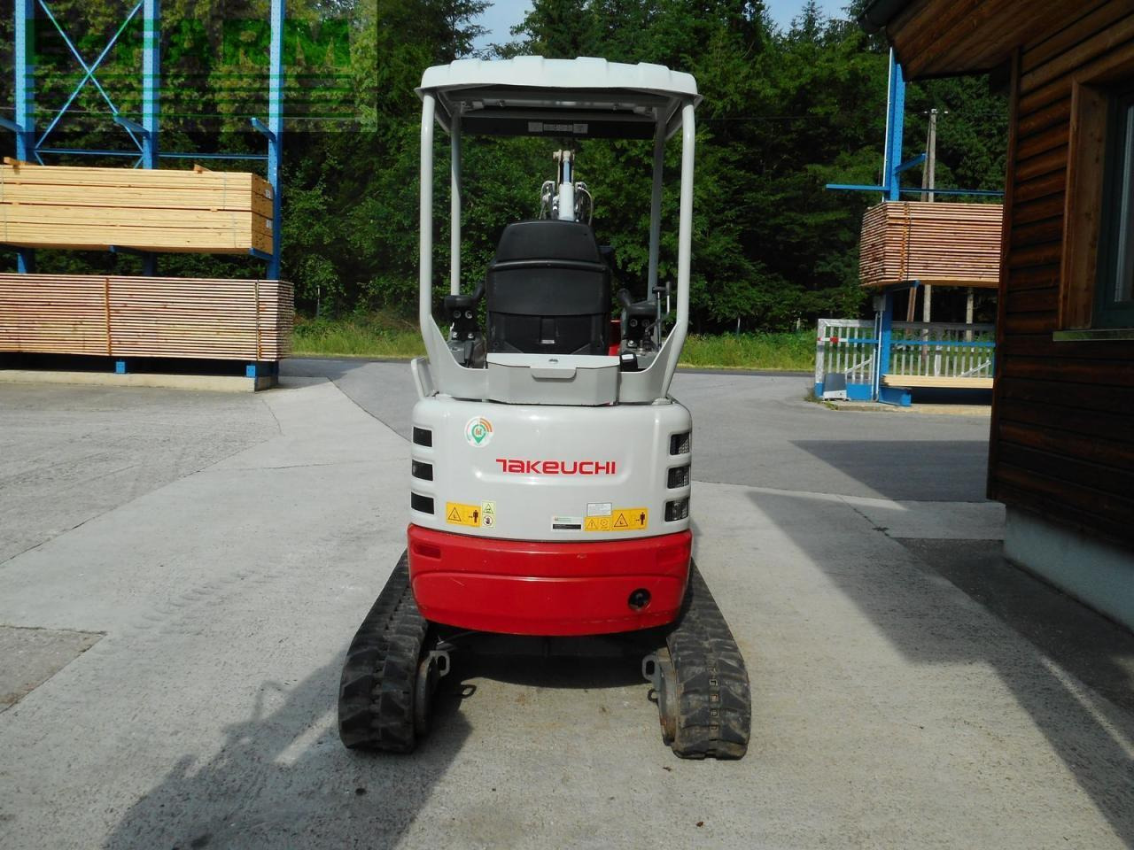 Takeuchi tb217 mit powertilt + hydr. sw ( neue löffel ) - Andere Technik: das Bild 3 Takeuchi tb217 mit powertilt + hydr. sw ( neue löffel ) - Andere Technik: das Bild 3