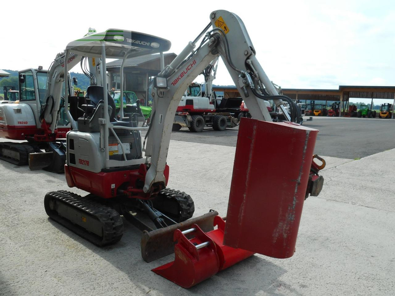 Takeuchi tb217 mit powertilt + hydr. sw ( neue löffel ) - Andere Technik: das Bild 5 Takeuchi tb217 mit powertilt + hydr. sw ( neue löffel ) - Andere Technik: das Bild 5